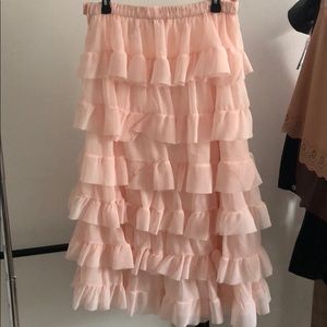 Ruffle skirt